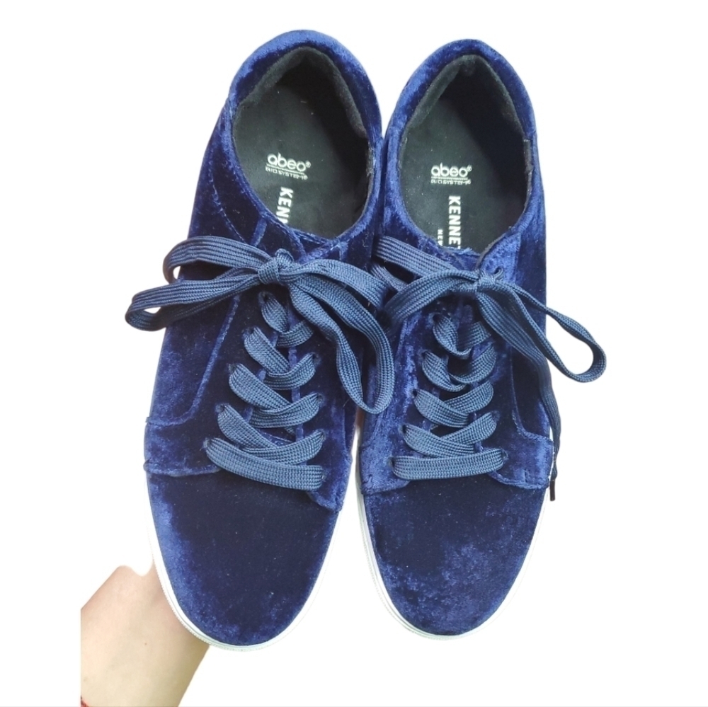 KENNETH Cole X Abeo  Bio System Marlow Navy Velvet Sneakers Size 7M - Picture 2 of 6